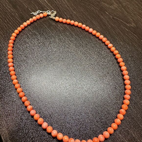 Vintage Angel Skin Coral Necklace | Sugar et Cie | Vintage Coral Pink/Peach coral necklace and bracelet with sterling silver clasp set!
